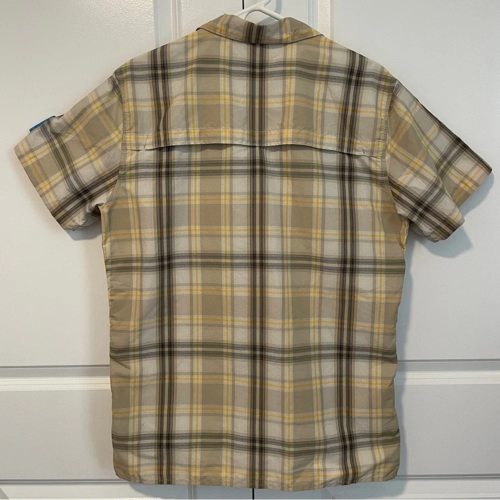 The North Face Men Plaid Short Sleeve Shirt M Vented Performance Outdoor Hiking